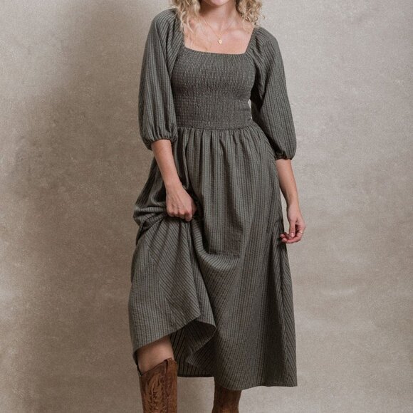 Neuflora Dresses & Skirts - ISO! Neuflora Hartselle Dress